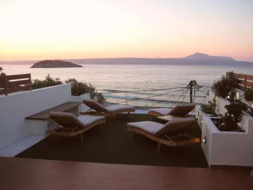 Panos Apartment