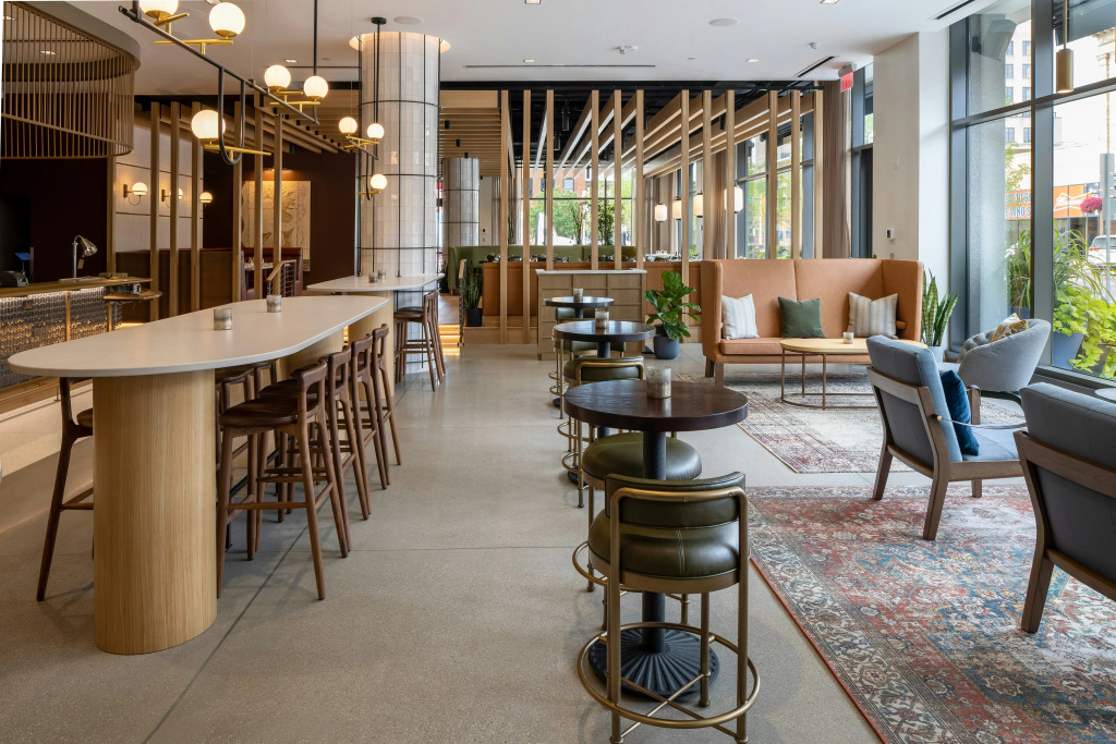 Jasper Hotel