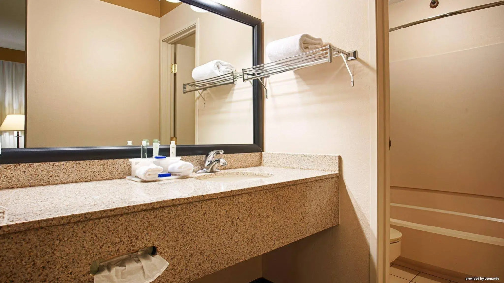 Best Western Plus Como Park Hotel
