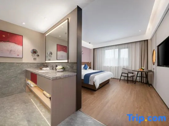 Suzhou Longdeng Bamboo Hotel (Sucheng Shiyizhong Tongji Campus)