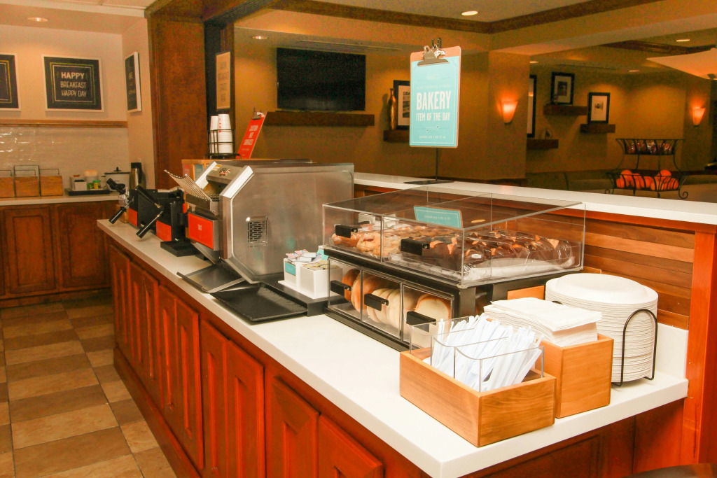 Hampton Inn Commerce/Novi