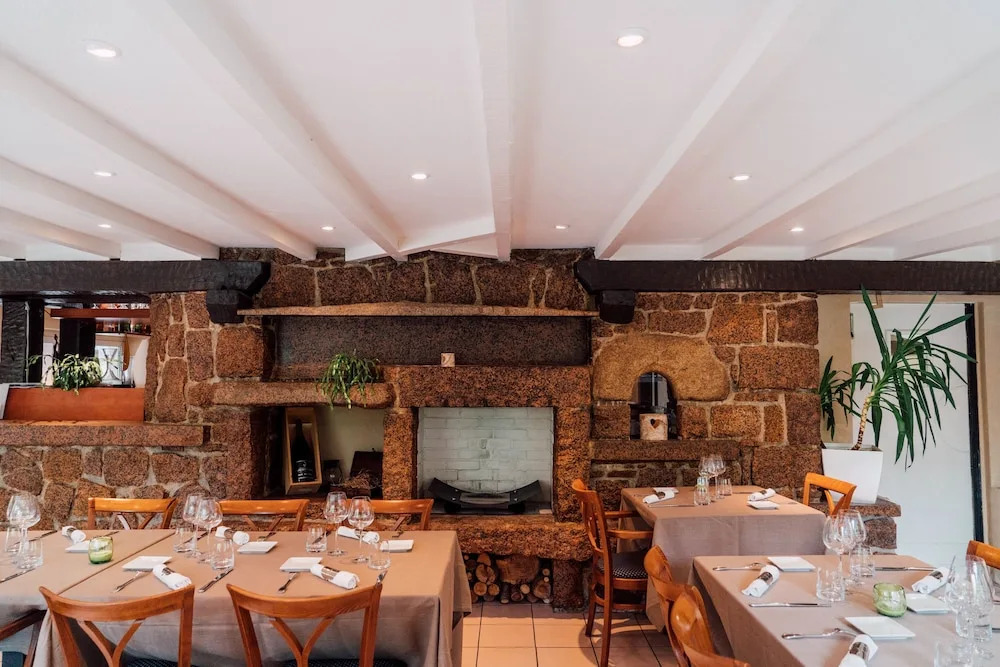 Logis Auberge de Pont Calleck