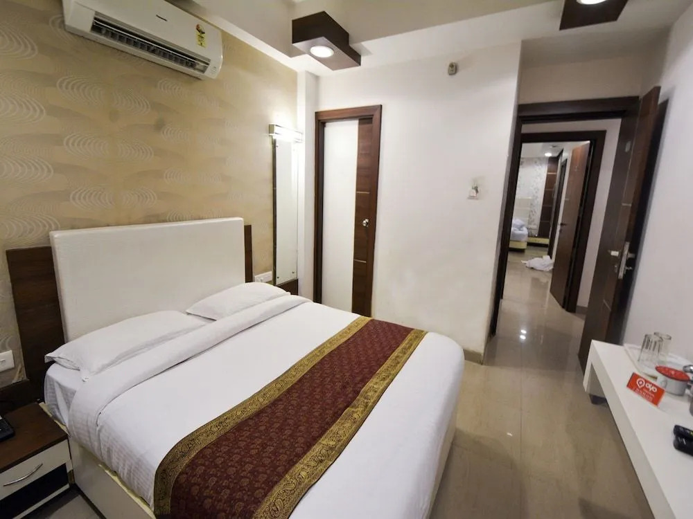 OYO 514 Nirvana Hotel