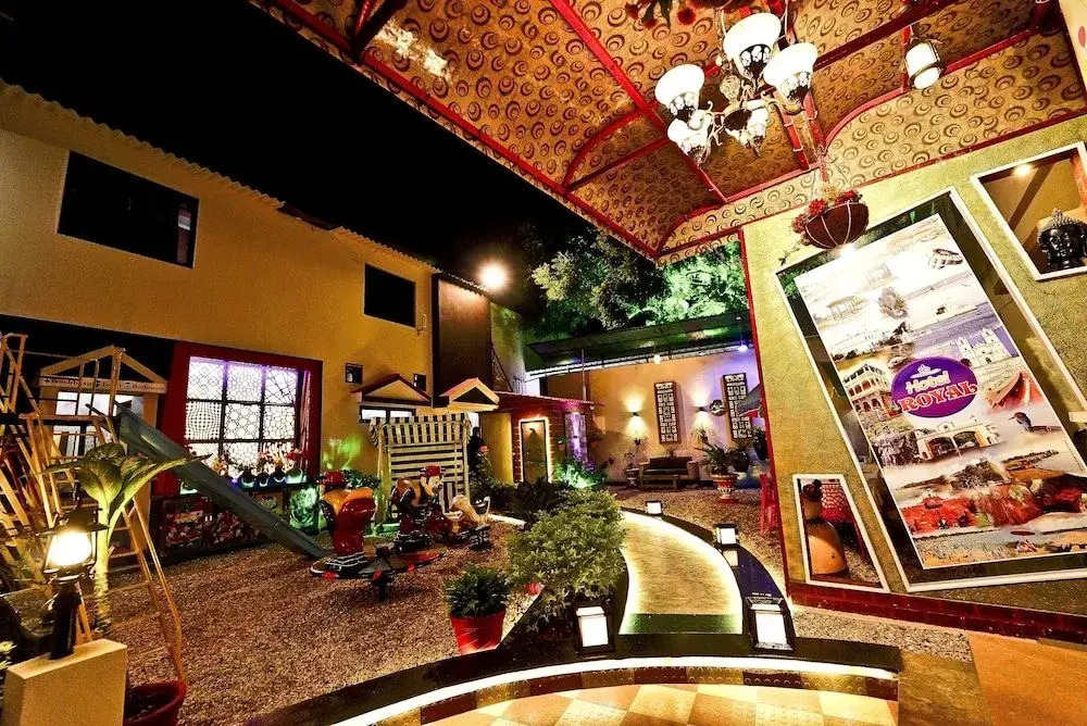Hotel Royal