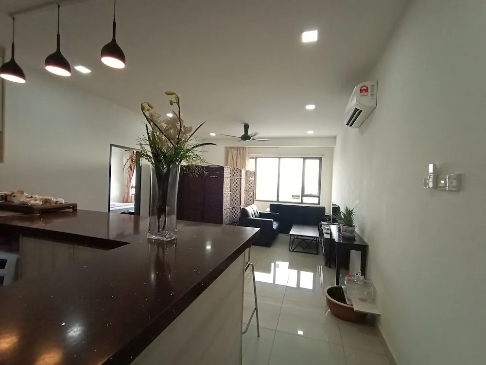 Damen Serviced Apartment
