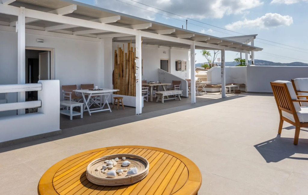 Anemi Suites