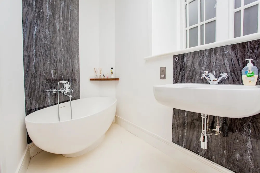 Modern 2Bed in Central London- Close to Paddington