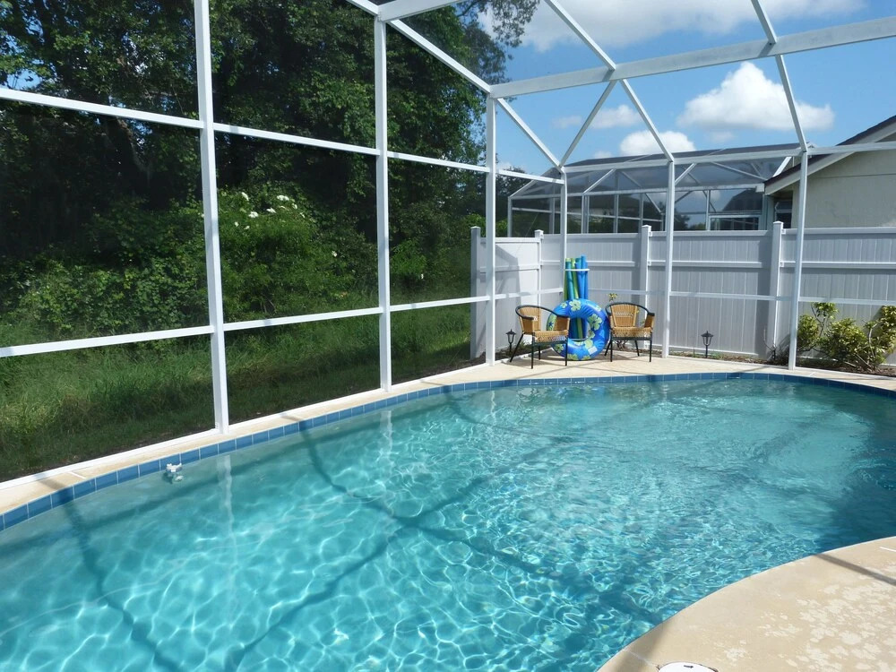 Near Theme Parks! In-Ground 3 BR Pool Home, Sleeps 7, Total Privacy!
