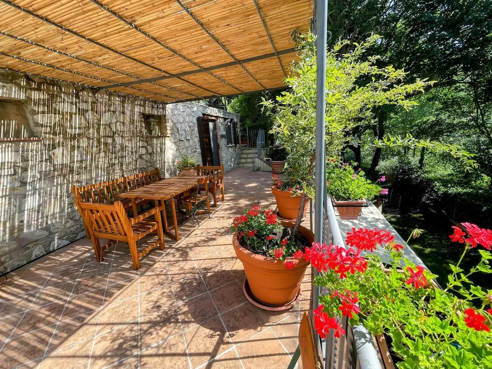 Spoleto Splash : Casetta/slps 4/5 Wifi/dishwasher - Beautiful Private Garden