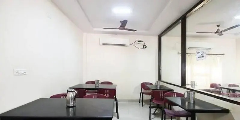 Hotel Vijaya Sri