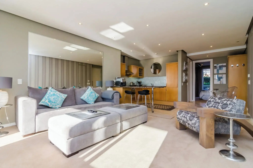 Mountain Marina Luxury Apartments