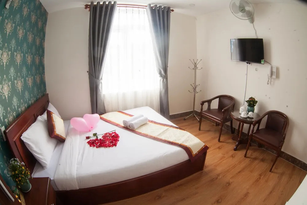 Lien Huong 2 Hotel