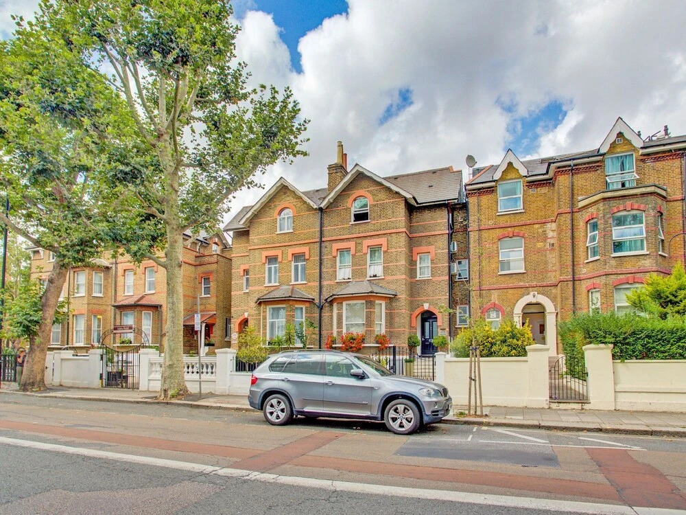 Elegant Apartment in London near Thames River
