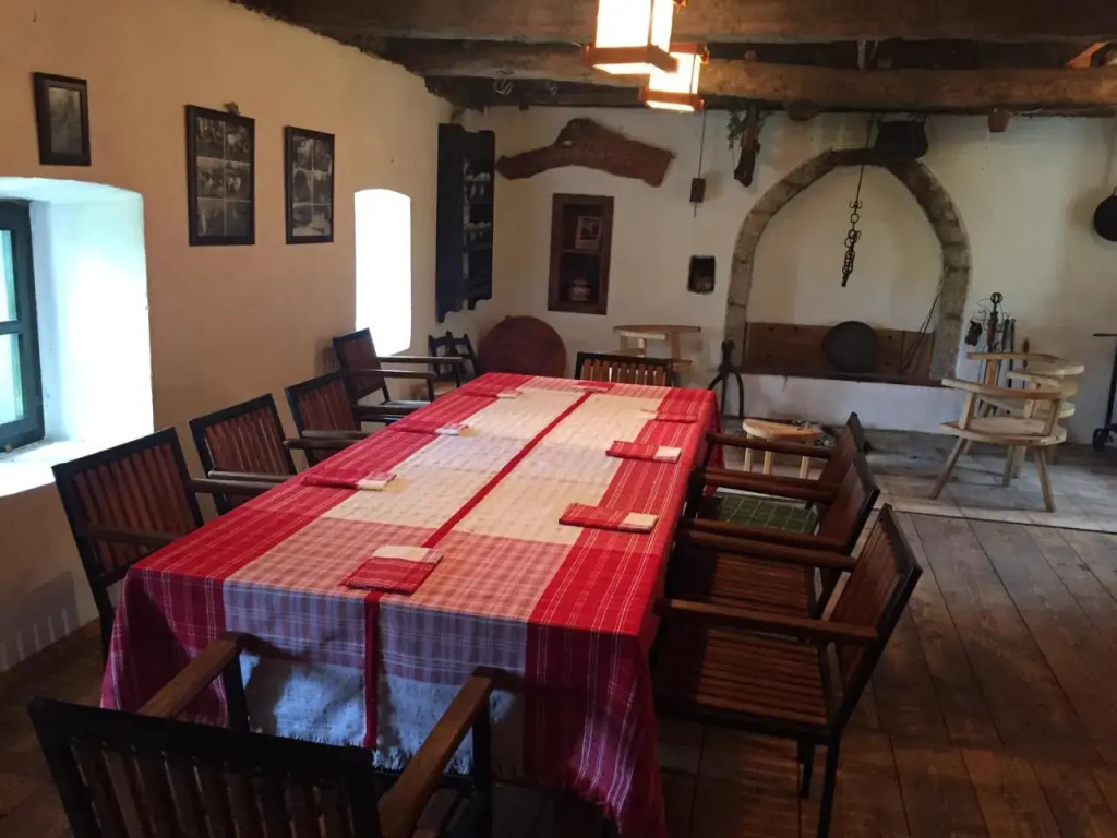 Old house Nilovic