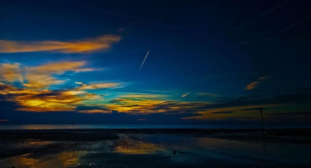 Horizons