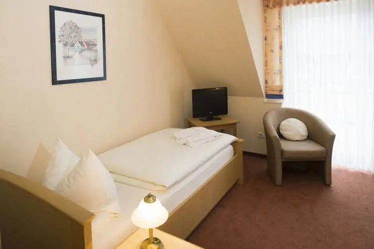 Bio-Hotel Melter