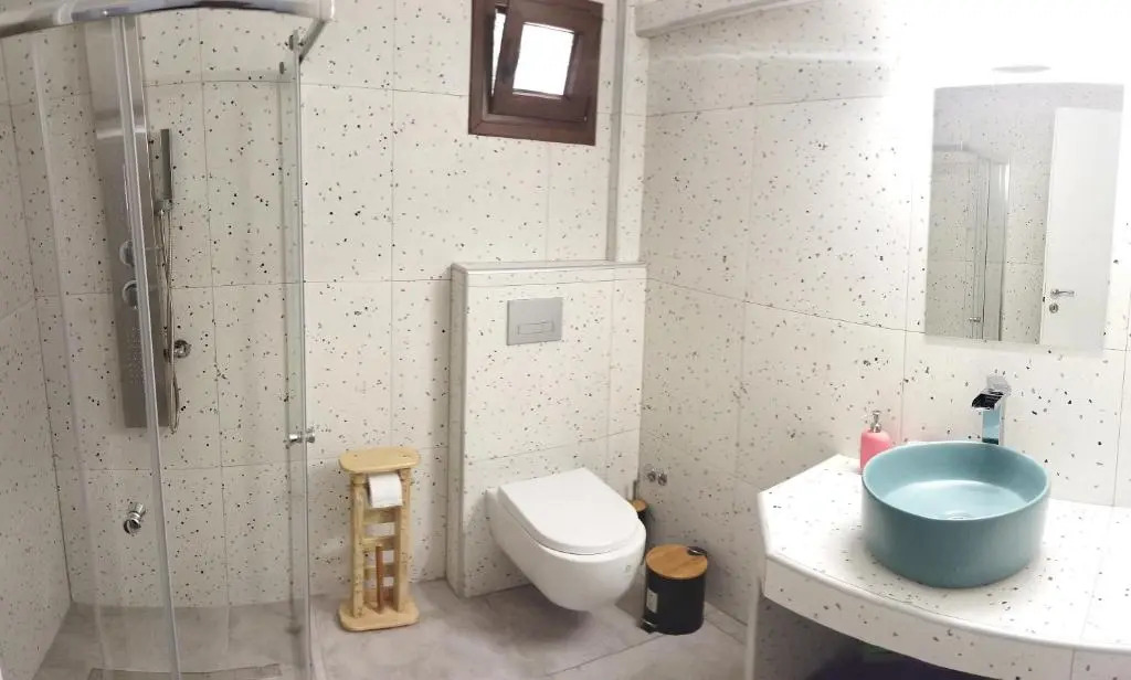 Pefkonas apartments2 100 m from the beach
