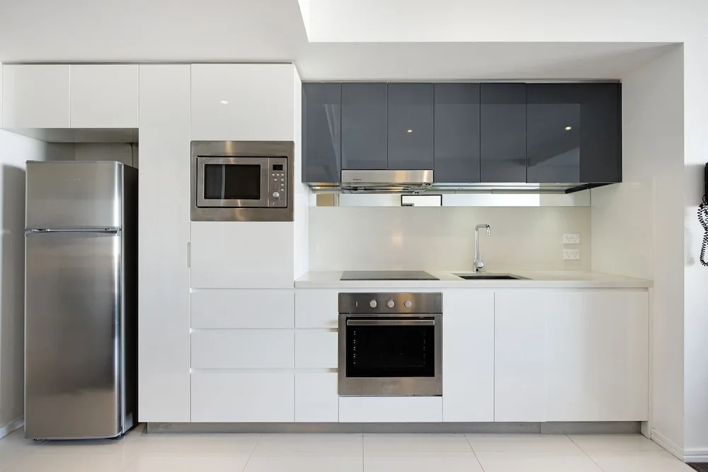 H Residences 2 Bedroom Ocean View in Surfers Paradise