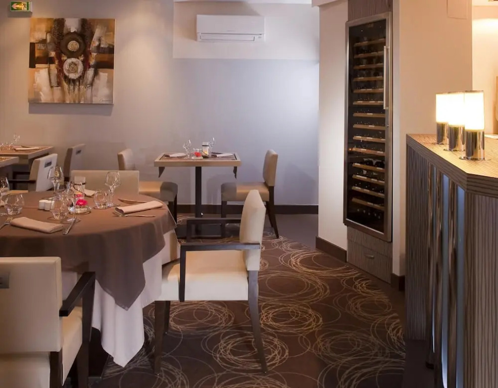 Logis Le Relais Saint Jacques