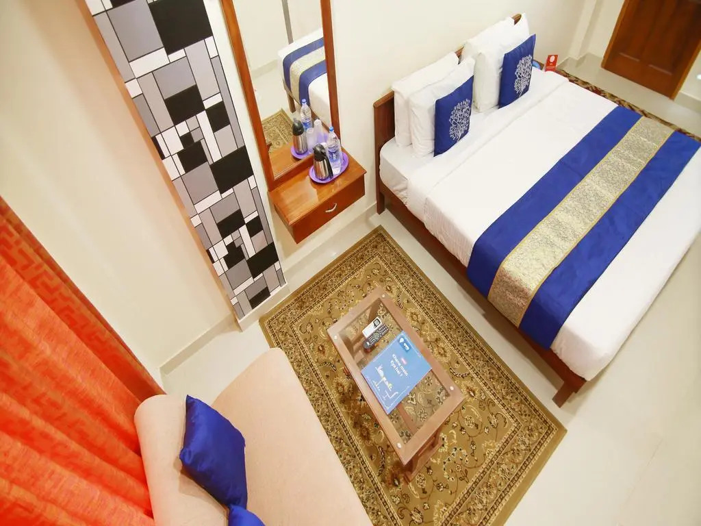 OYO Flagship 5202 Hotel Pearl Malabar