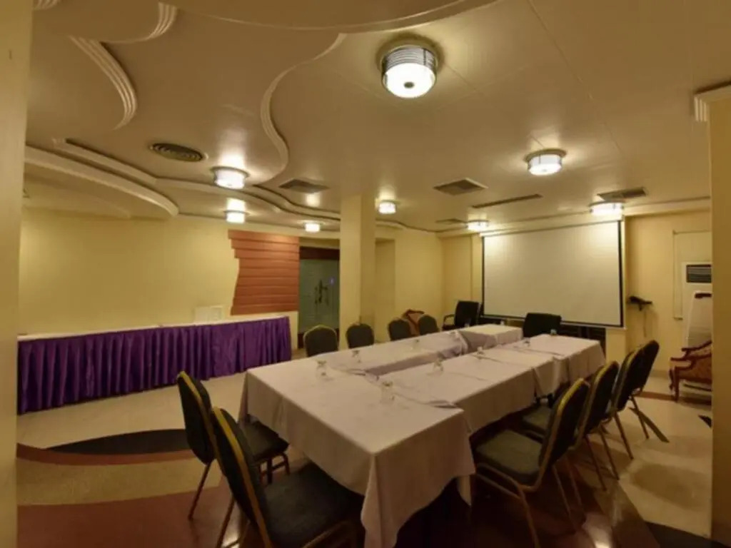 Epsilon The Hotel
