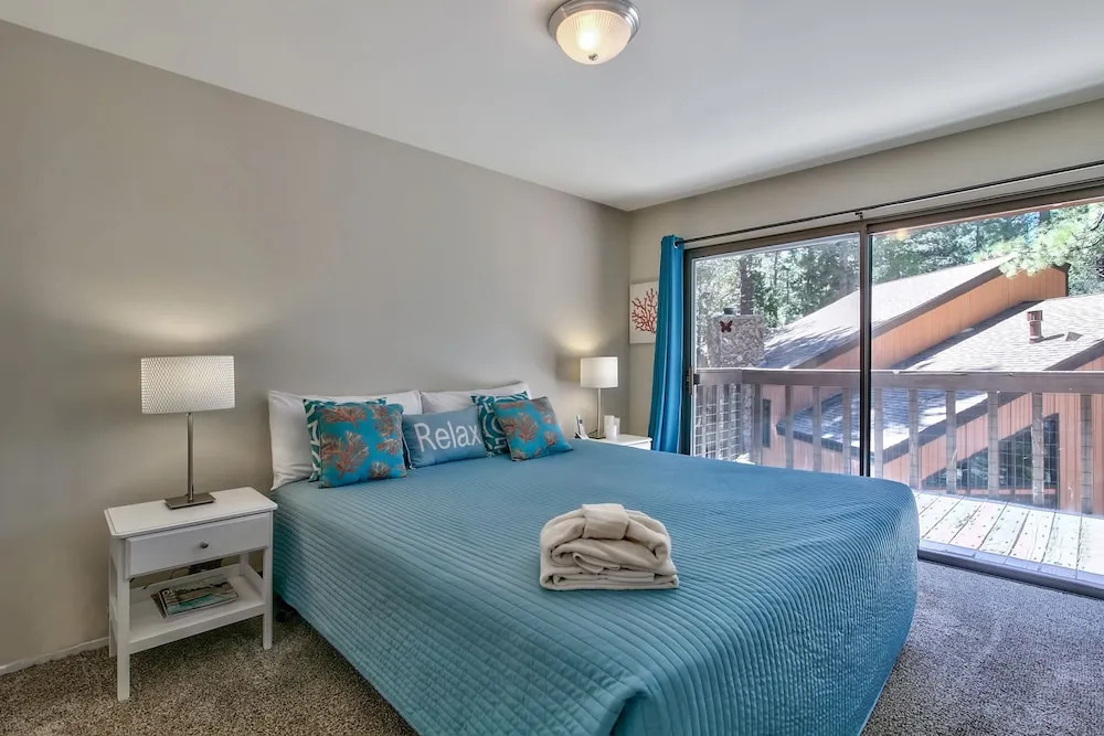 Mountain Condo By RedAwning