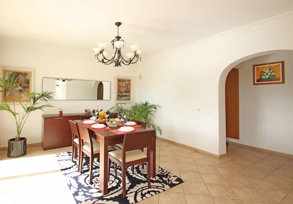Villa Saint Thomas - Moradia tranquila com piscina aquecível em Carvoeiro