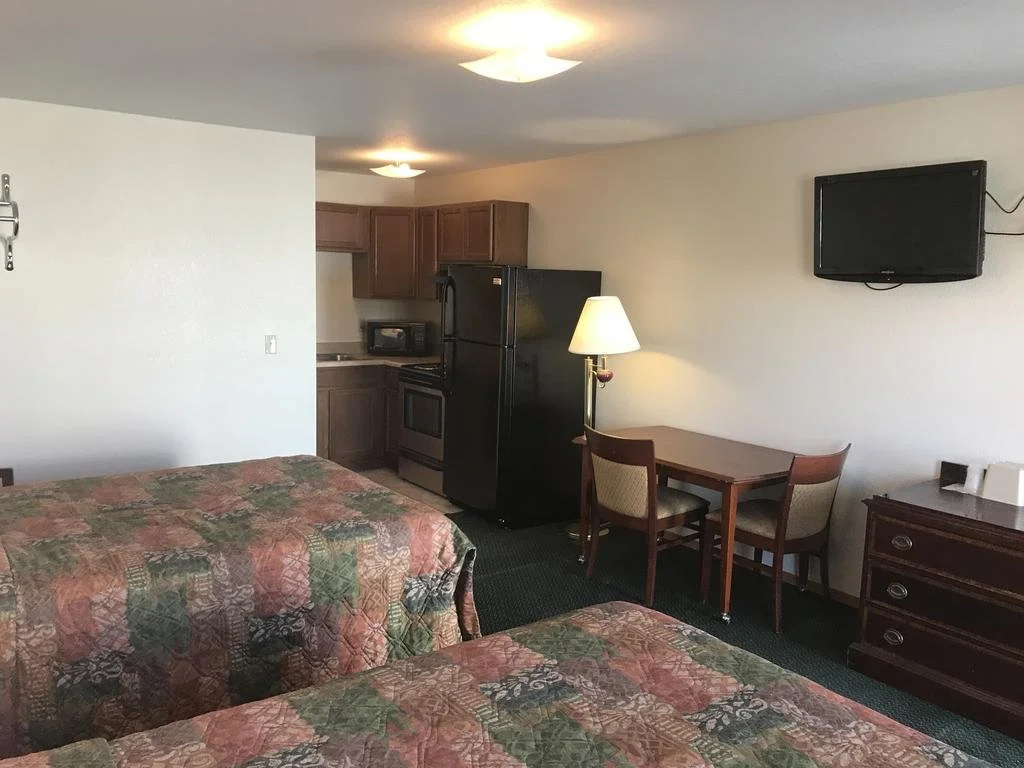 Western Holiday Motel