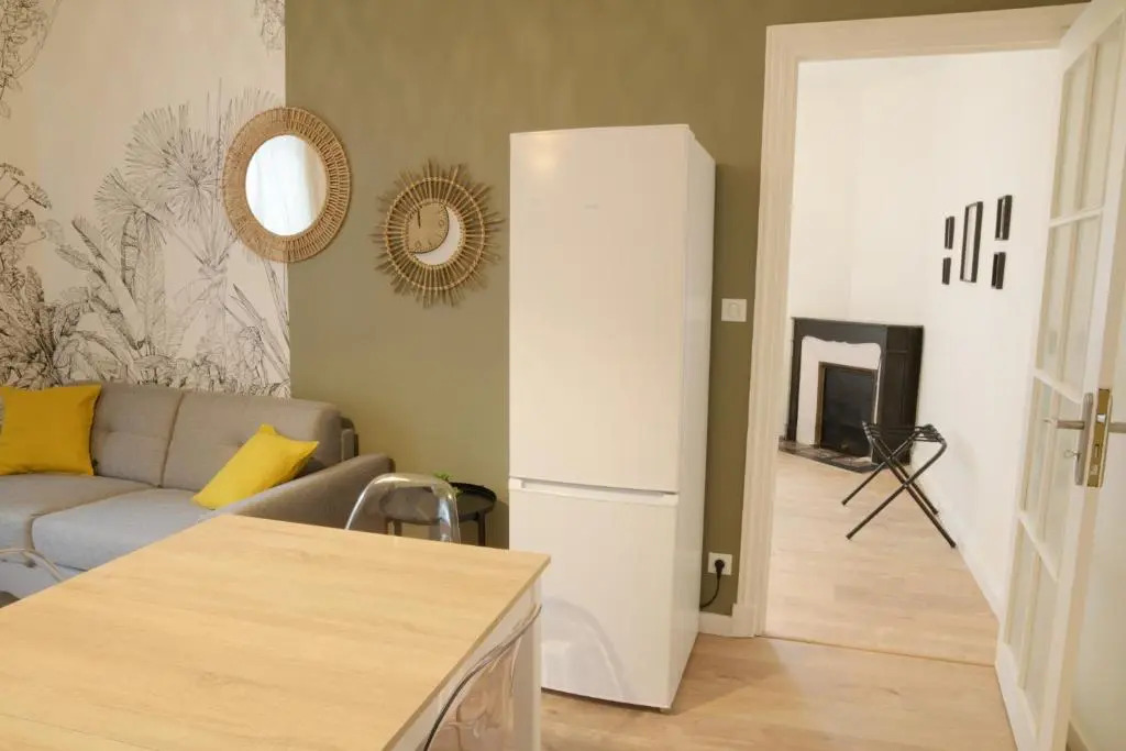 T3 de charme situé en hyper centre avec wifi, netflix, linge, draps, savons et serviettes fournis