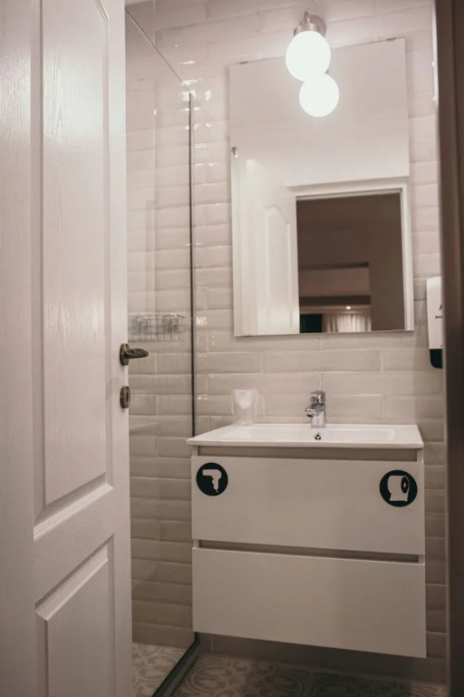 Nest Guesthouse