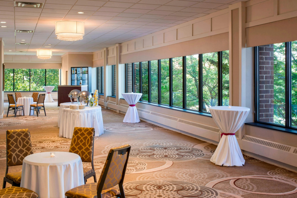 Sheraton Harrisburg Hershey Hotel