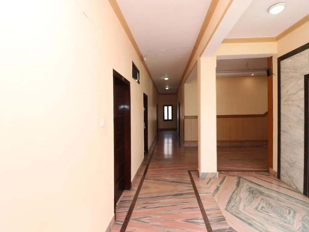 Hotel Buddha Castle