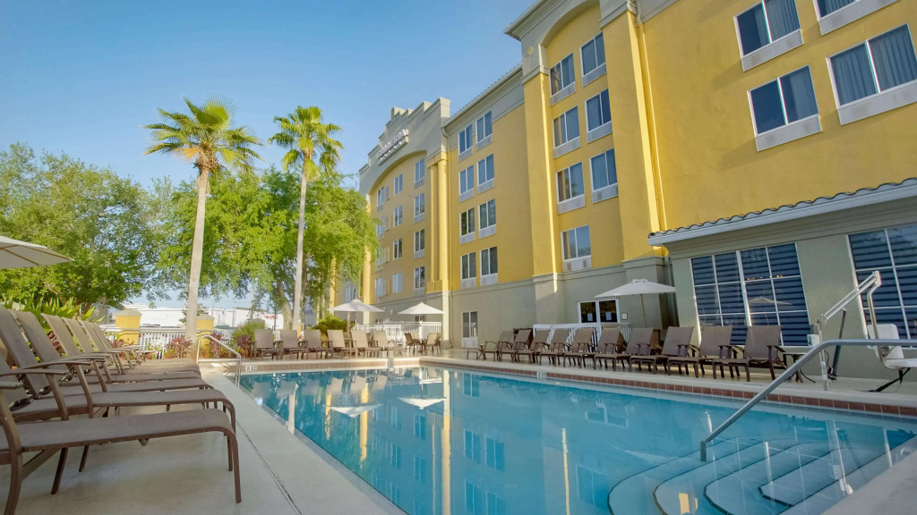 Galleria Palms Orlando
