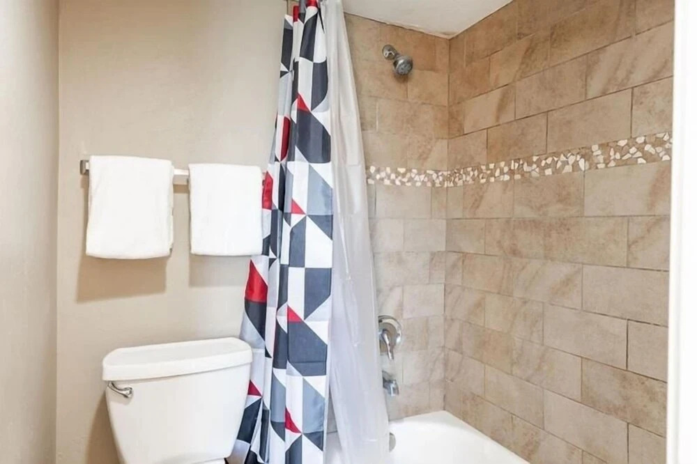 Breakaway West - Studio, 2,3 Bedrooms by Vail Realty