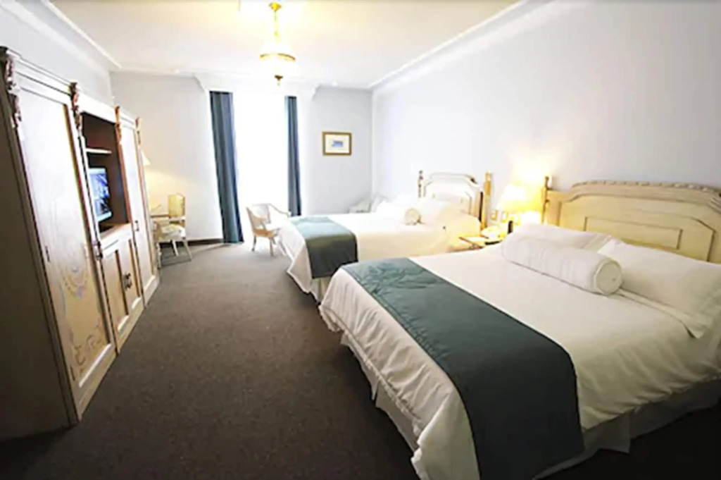 Hotel Alameda Grand