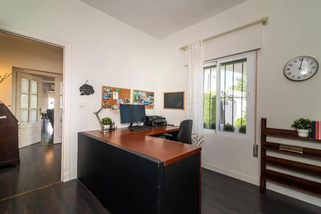 VB Velázquez 6BDR Villa Marina