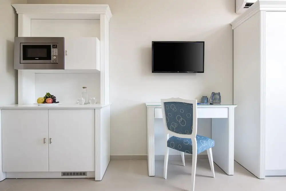 Light Blue Hotel