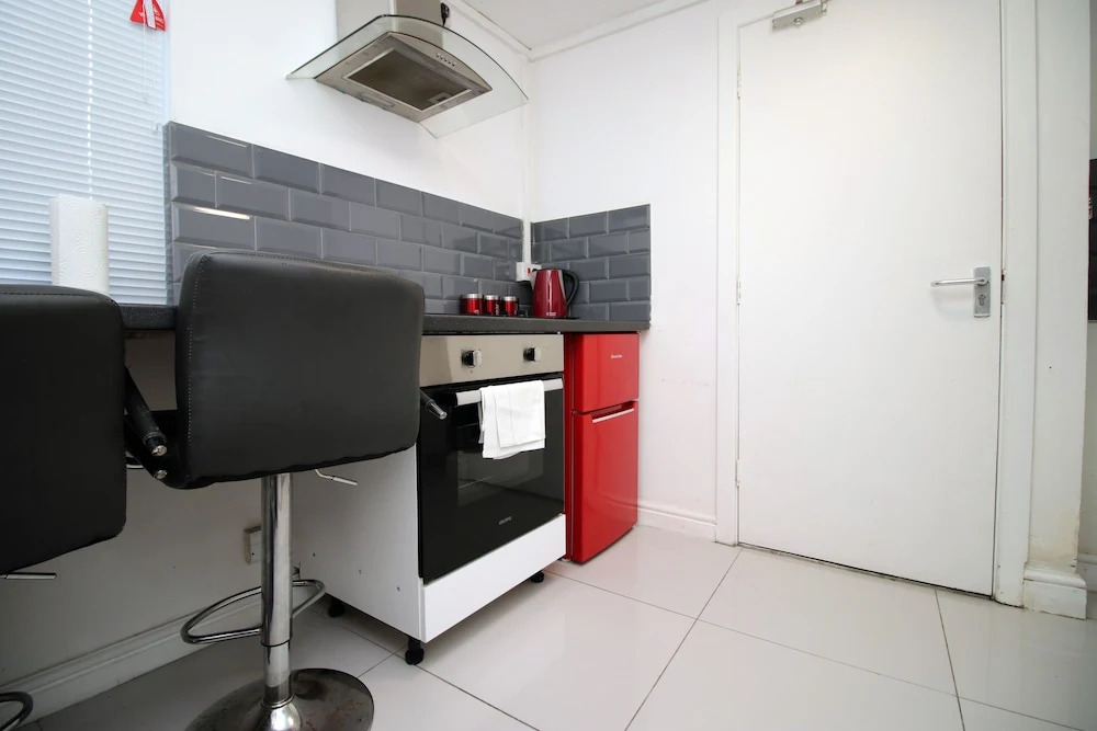 Comfortable Studio Near City Centre, Free Parking