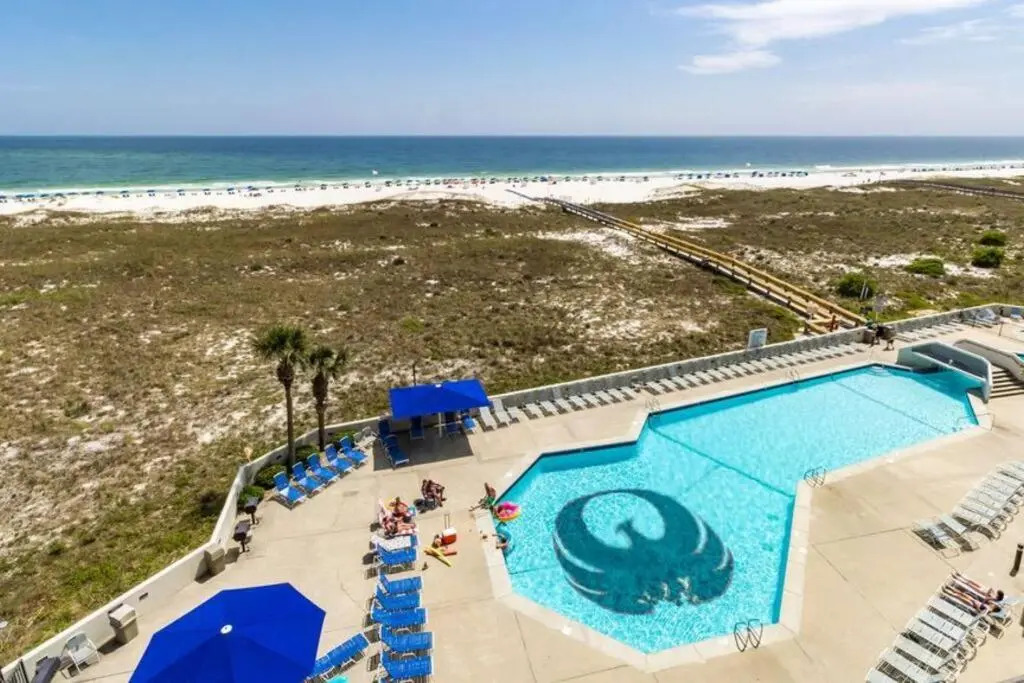 Phoenix VI 6511 - Beachfront Updated Condo!