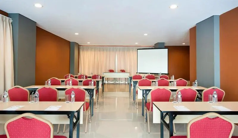 Mercure Jakarta Grogol