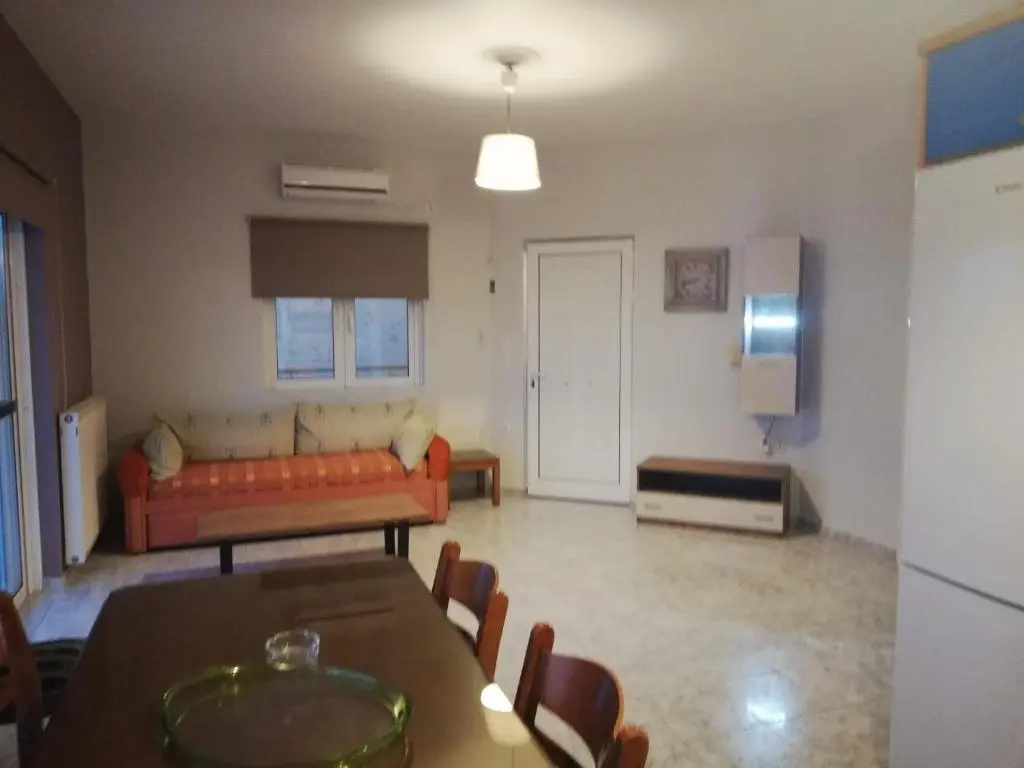 Reas House Vrachati