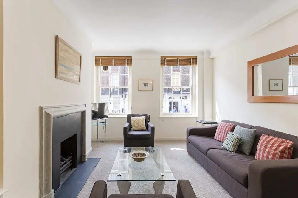 Modern 1bed in Sloane Square, Central London