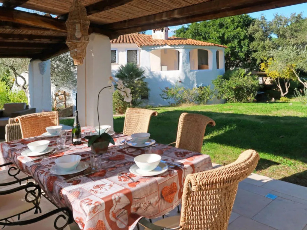 Holiday Home Omer by Interhome