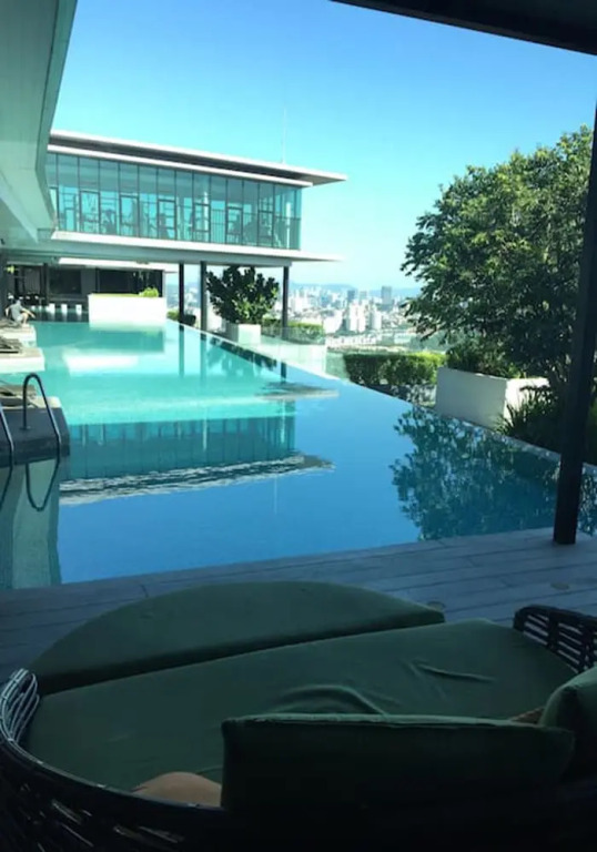 VacationHomes @ The Leafz