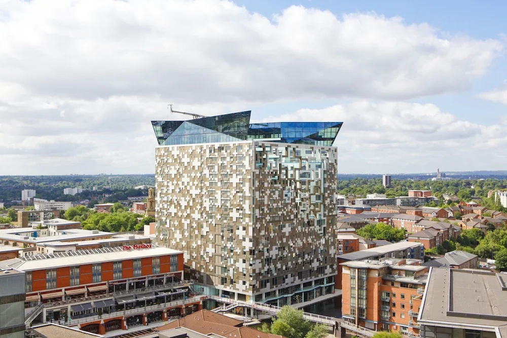Tudors  - Great View Cube Studio