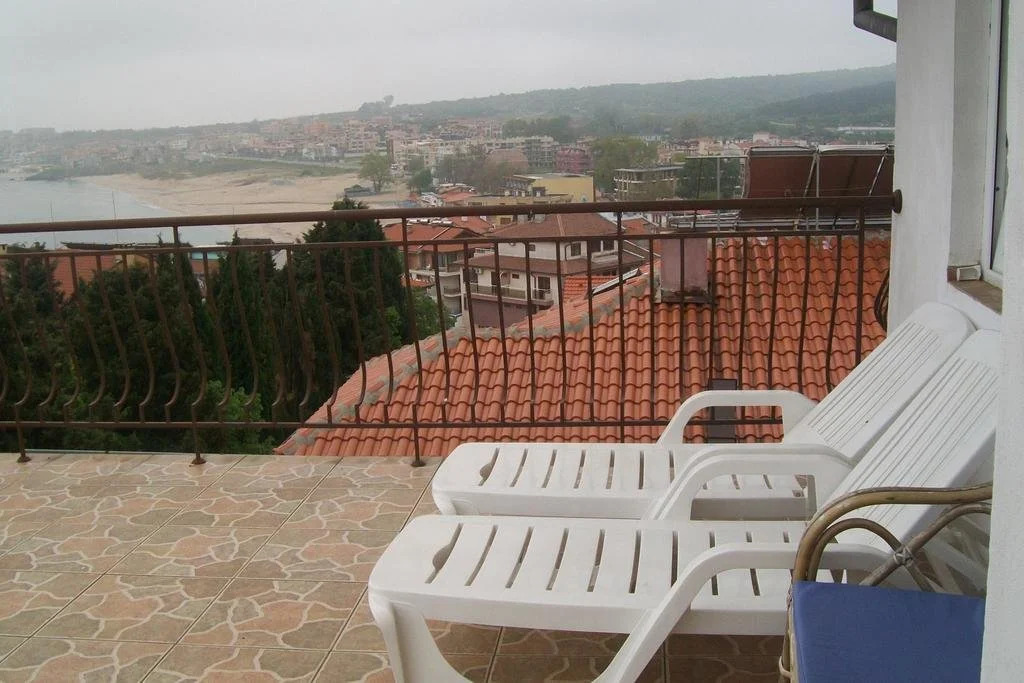 Villa Vesela