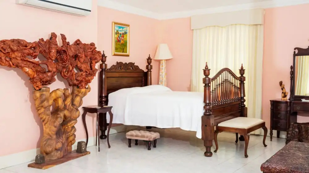 Amazing Family Retreat In Montego Bay! Enjoy A Private Pool And Breathtaking Views! 4 Bedroom Villa by Redawning
