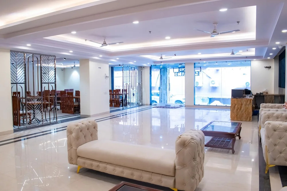 Hotel Yash Palace Near IGI Airport