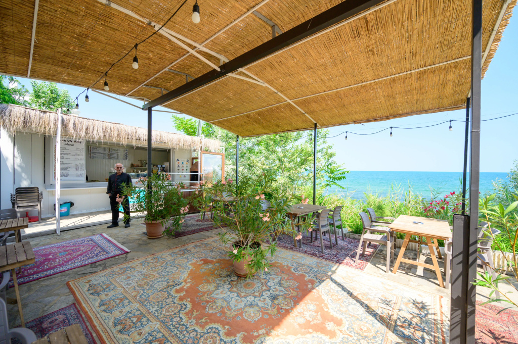 International House of Journalists Resort