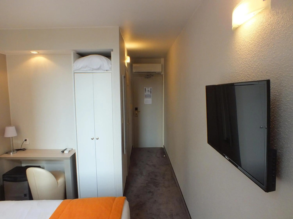 Hotel Du Midi